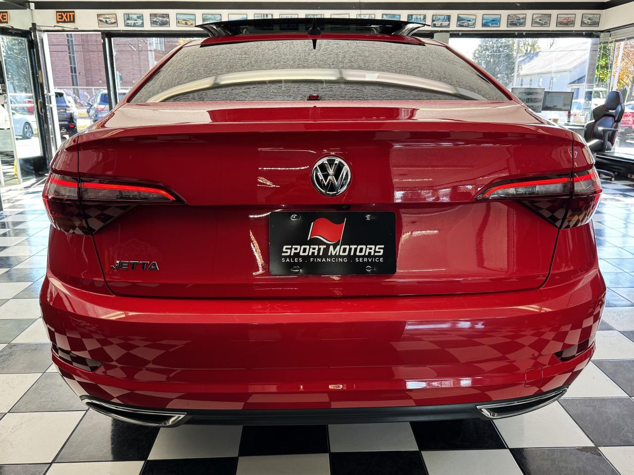 2019 Volkswagen Jetta Highline R-Line+Adaptive Cruise+CLEAN CARFAX - Photo #3
