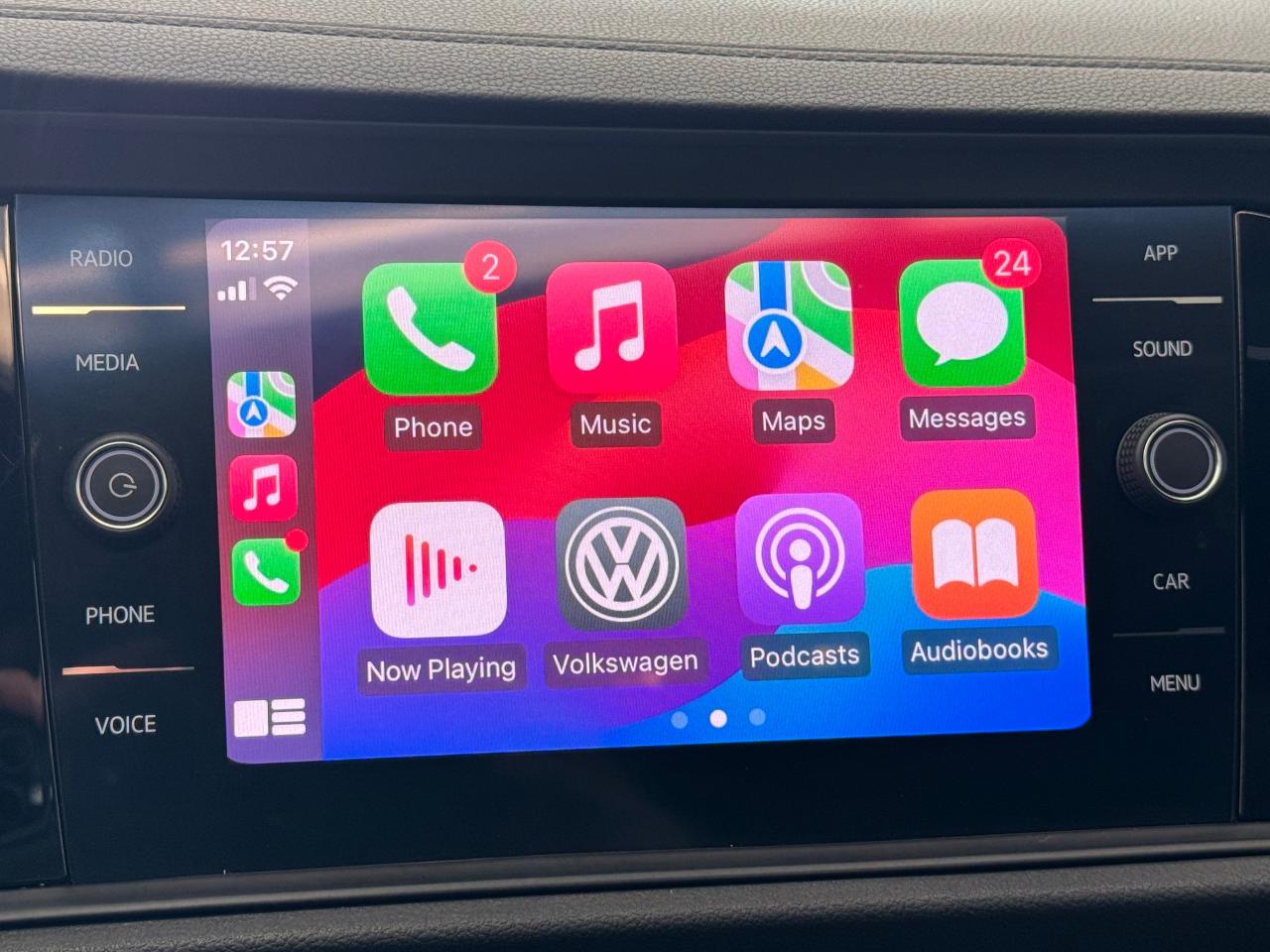 2019 Volkswagen Jetta Highline R-Line+Adaptive Cruise+CLEAN CARFAX Photo103