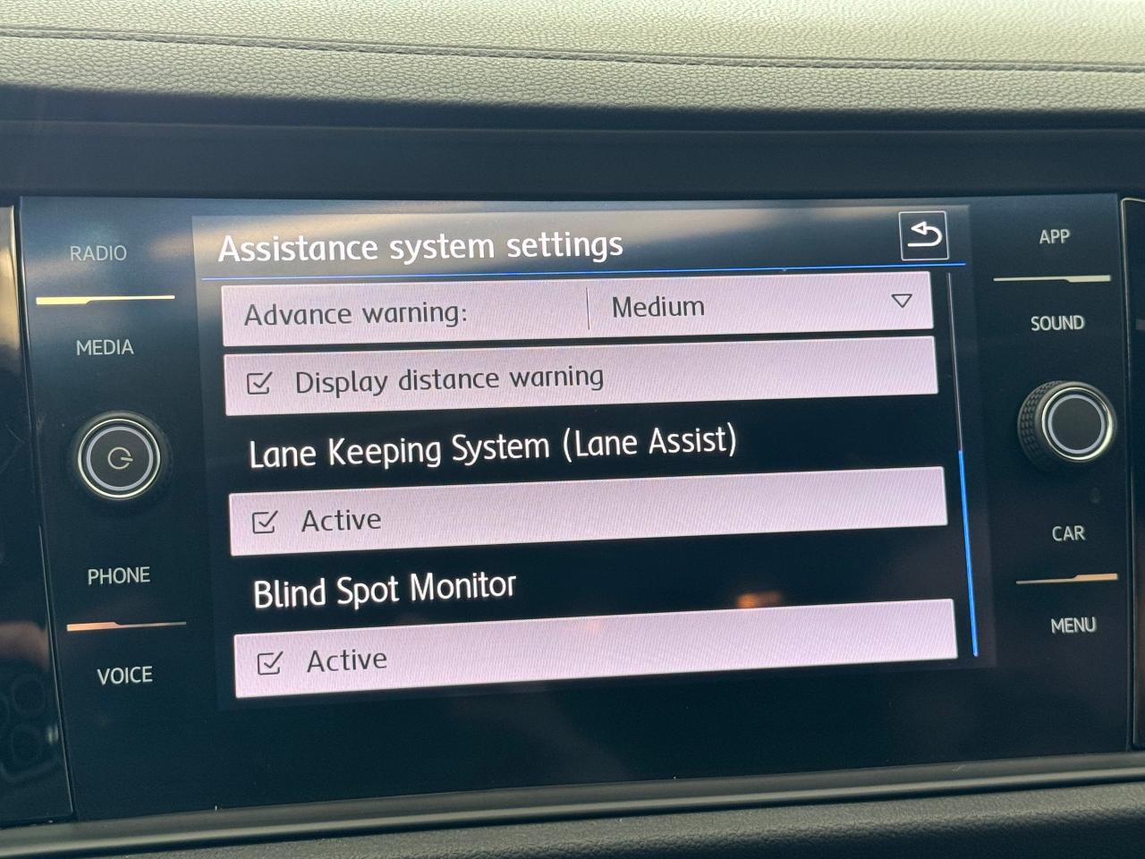 2019 Volkswagen Jetta Highline R-Line+Adaptive Cruise+CLEAN CARFAX - Photo #40