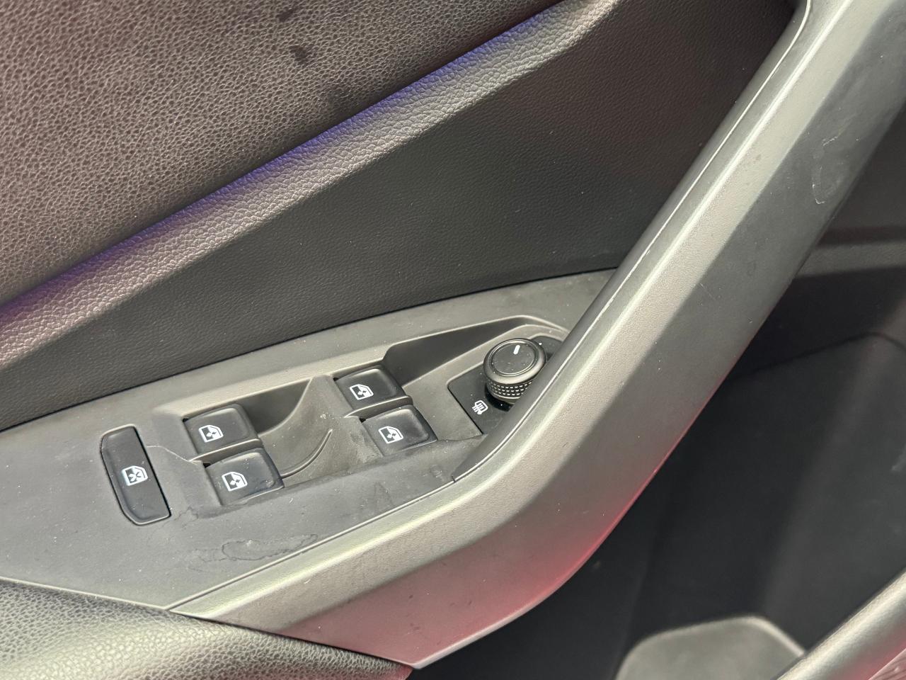 2019 Volkswagen Jetta Highline R-Line+Adaptive Cruise+CLEAN CARFAX - Photo #59