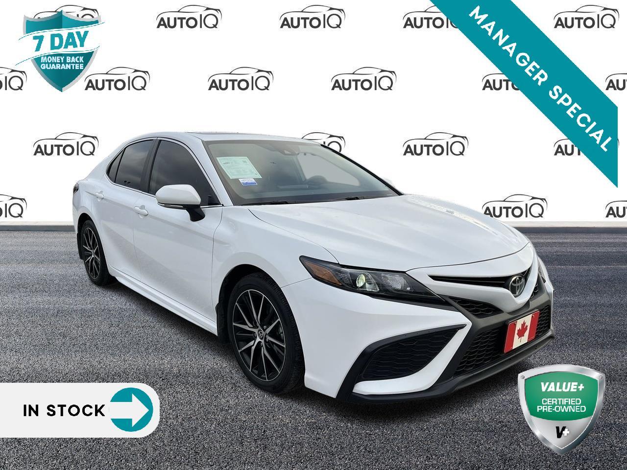 Used 2023 Toyota Camry SE AWD//LOW KMS | CLEAN CARFAX | for sale in Barrie, ON