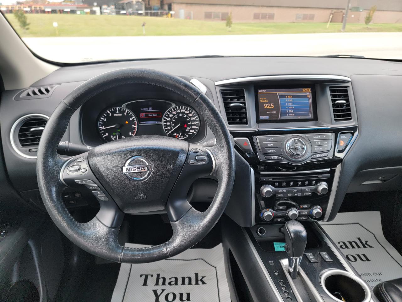 2016 Nissan Pathfinder SV - Photo #20