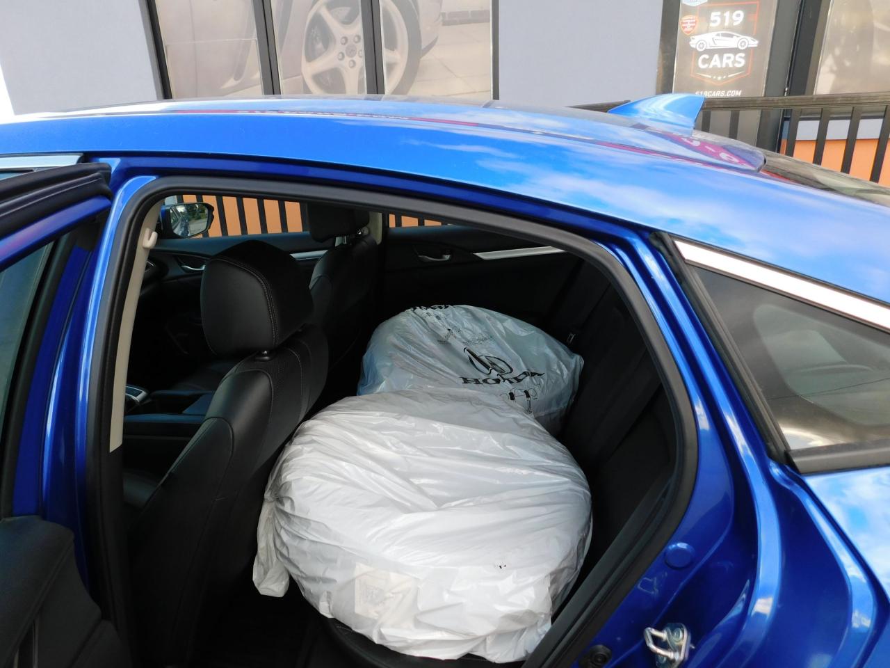 2018 Honda Civic | leather | sunroof | nav | heated seats - Photo #8