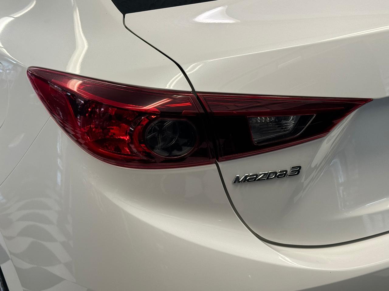 2016 Mazda MAZDA3 GS+New Brakes+Camera+Heated Seats+A/C+CLEAN CARFAX - Photo #53