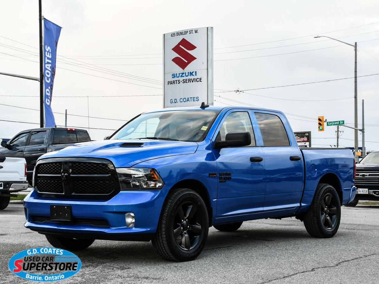 Used 2021 RAM 1500 Classic Express Crew Cab 4x4 for sale in Barrie, ON