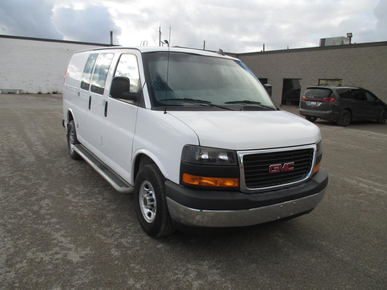 2021 GMC Savana RWD 2500 135" - Photo #2