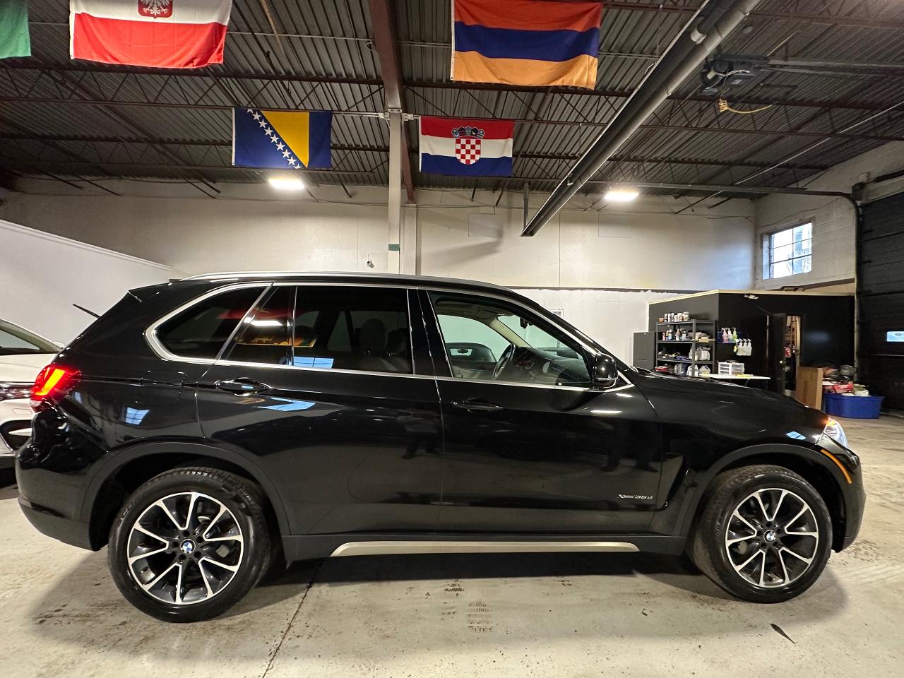 2015 BMW X5 xDrive35d | ONE OWNER | NO ACCIDENTS | NAVI - Photo #7