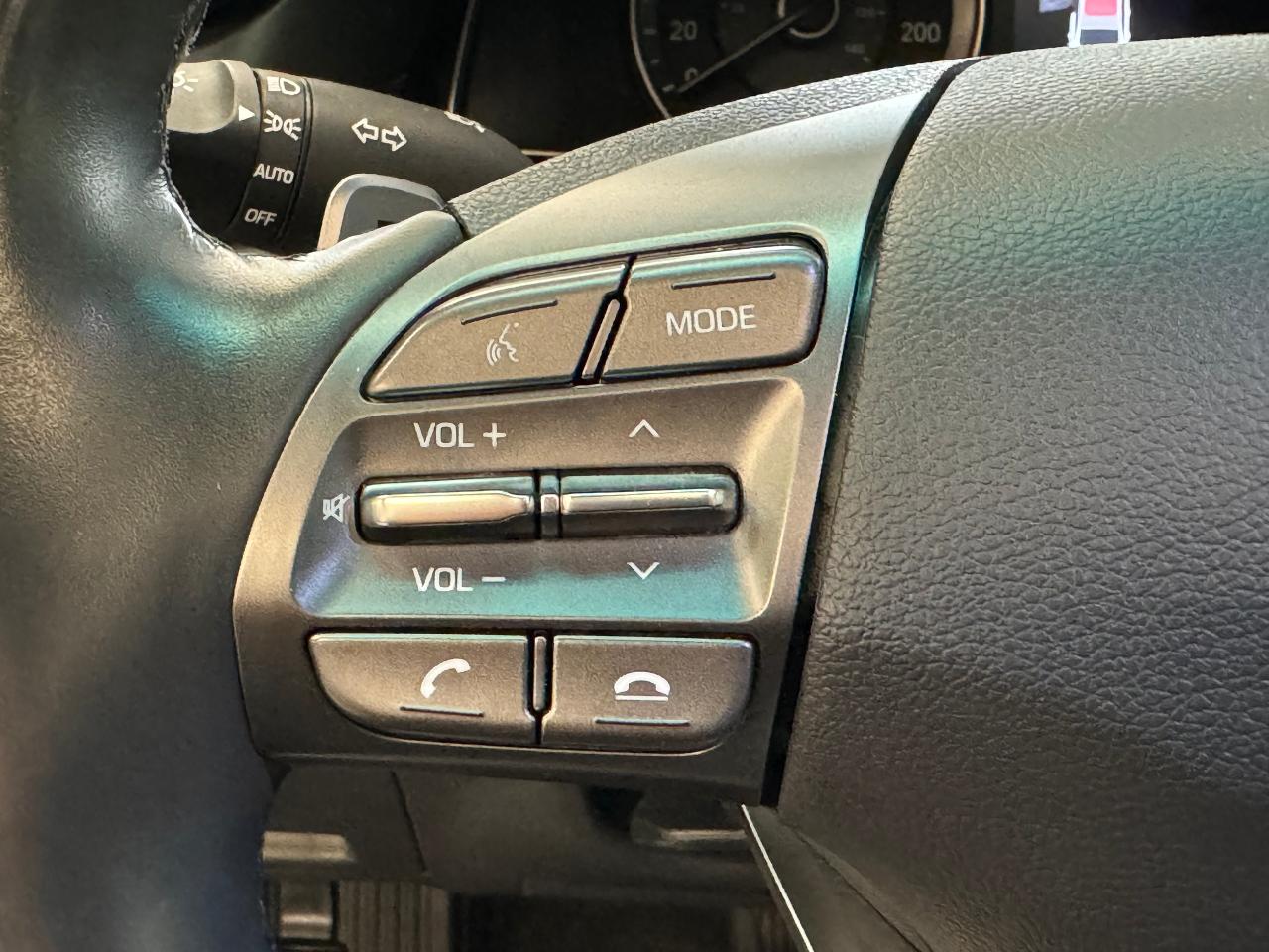 2020 Hyundai IONIQ Hybrid Preferred+LEDs+Lane Keep+Sunroof+New Tires - Photo #48