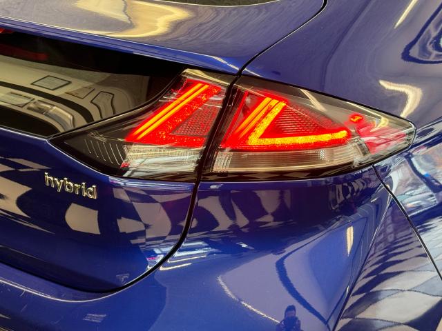 2020 Hyundai IONIQ Hybrid Preferred+LEDs+Lane Keep+Sunroof+New Tires Photo59
