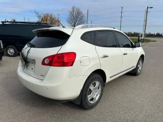 2013 Nissan Rogue AWD 4dr S - Photo #11