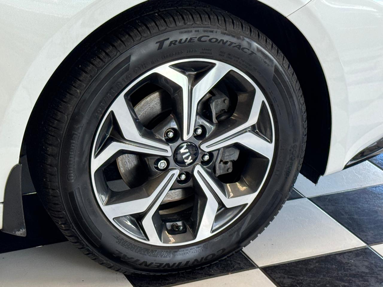 2020 Kia Forte EX+ApplePlay+Lane Keep Assit+Camera+CLEAN CARFAX - Photo #55