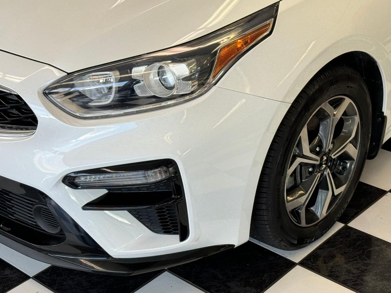 2020 Kia Forte EX+ApplePlay+Lane Keep Assit+Camera+CLEAN CARFAX Photo101
