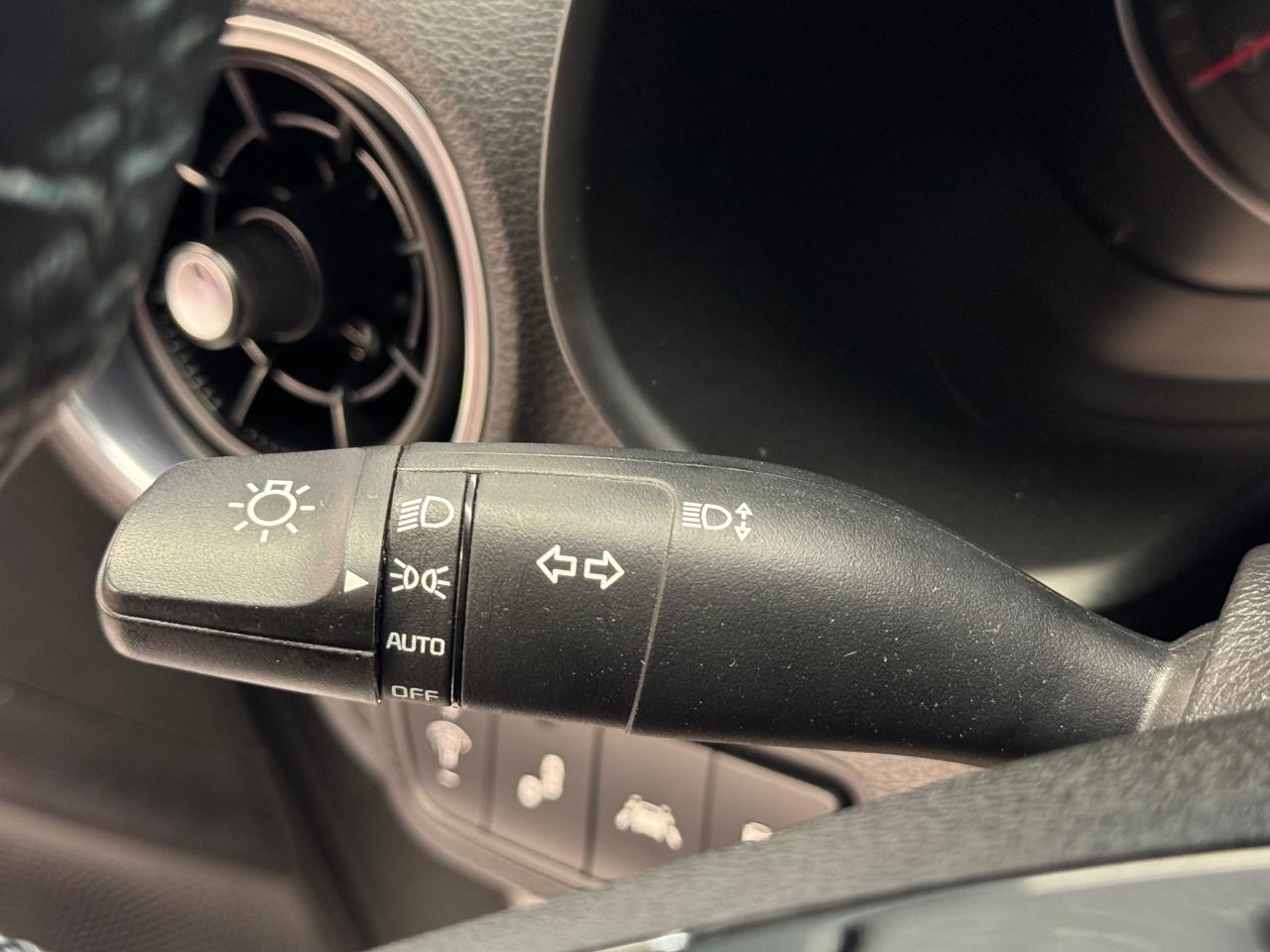 2020 Kia Forte EX+ApplePlay+Lane Keep Assit+Camera+CLEAN CARFAX Photo109