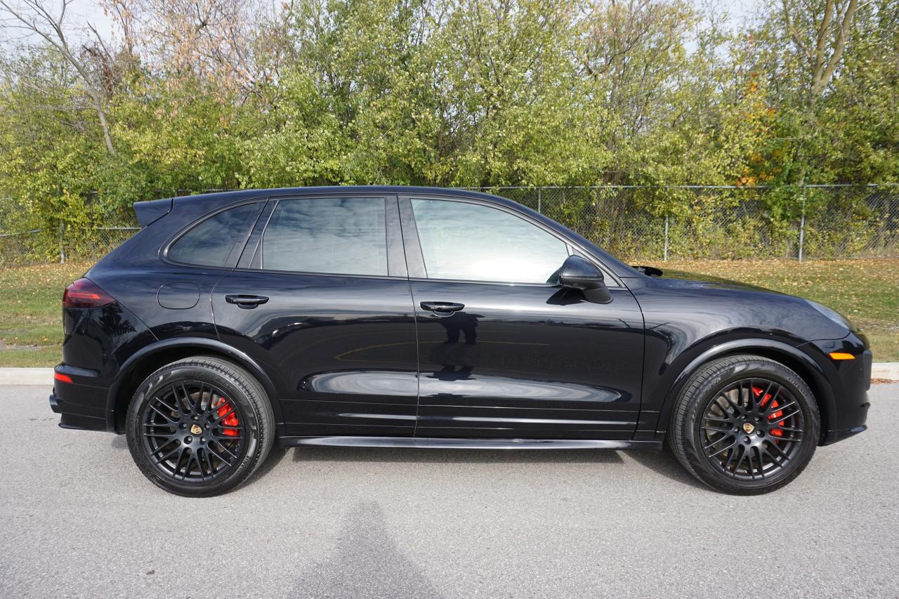 2016 Porsche Cayenne 1 OWNER / NO ACCIDENTS / STUNNING /DEALER SERVICED Photo4