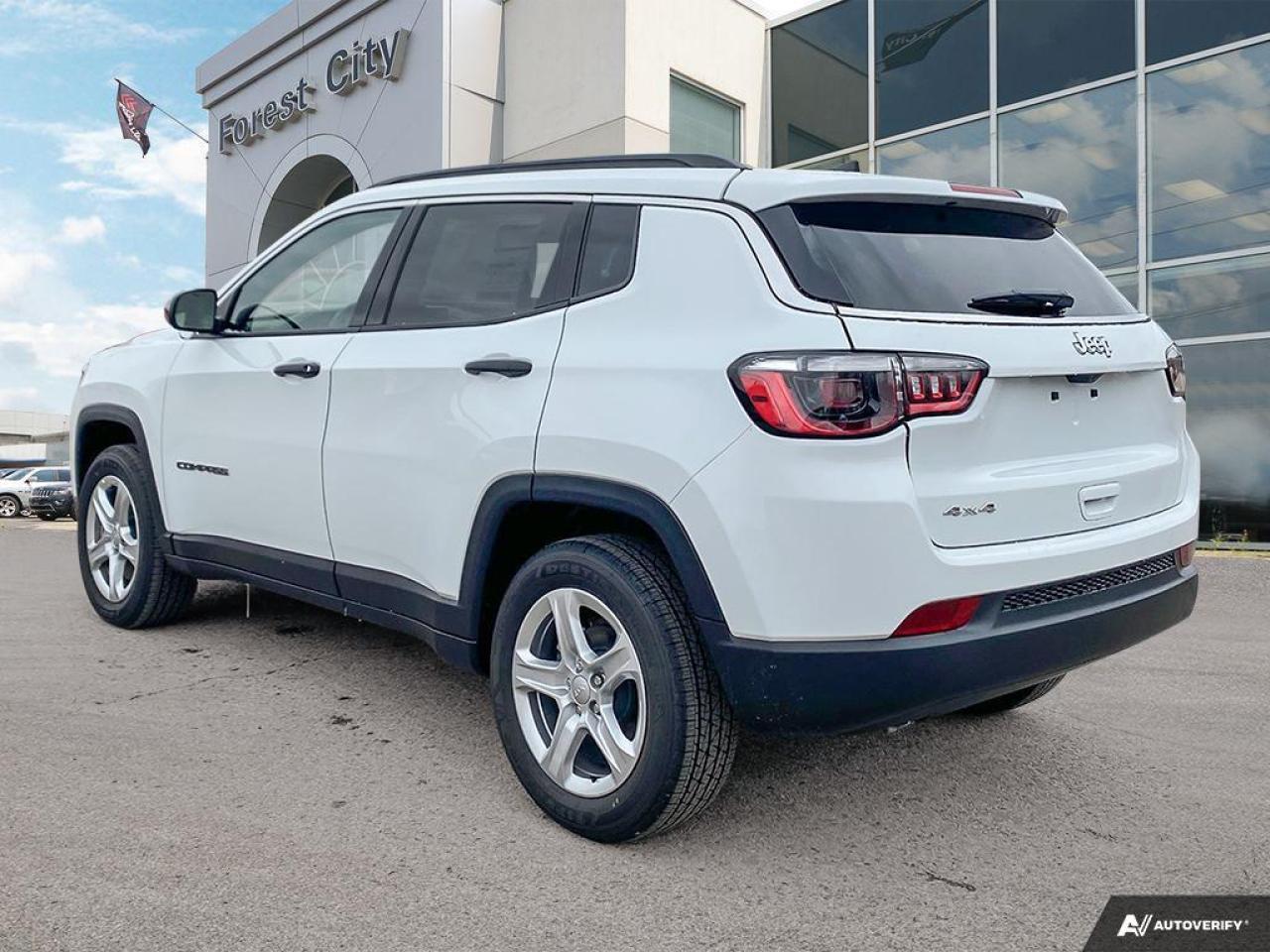 2024 Jeep Compass Sport Photo2