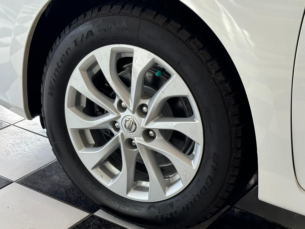 2016 Nissan Sentra SV+Sunroof+Camera+Heated Seats+CLEAN CARFAX - Photo #53