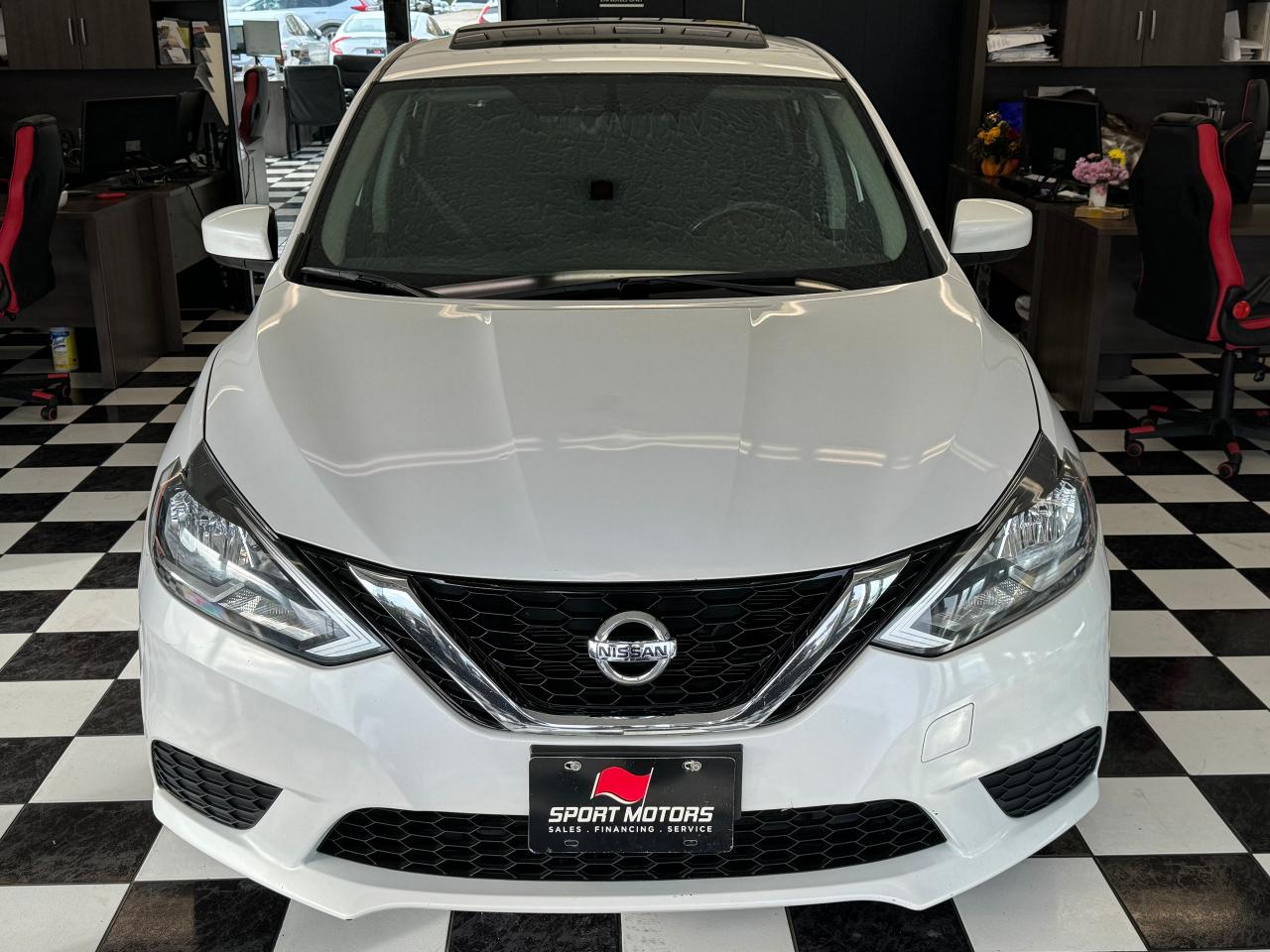 2016 Nissan Sentra SV+Sunroof+Camera+Heated Seats+CLEAN CARFAX Photo6