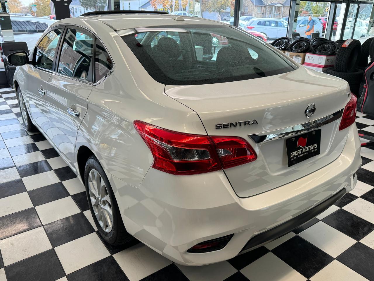 2016 Nissan Sentra SV+Sunroof+Camera+Heated Seats+CLEAN CARFAX - Photo #2