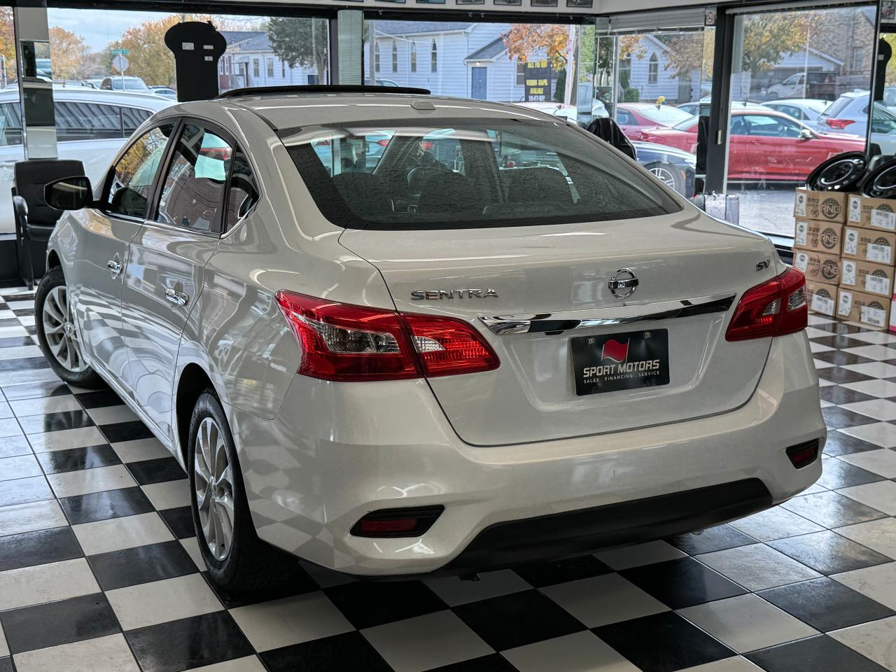 2016 Nissan Sentra SV+Sunroof+Camera+Heated Seats+CLEAN CARFAX Photo79