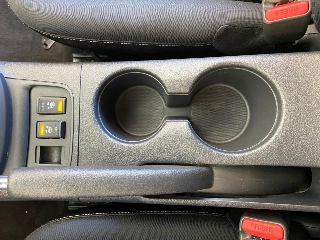 2016 Nissan Sentra SV+Sunroof+Camera+Heated Seats+CLEAN CARFAX - Photo #36