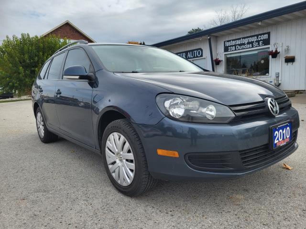 2010 Volkswagen Golf TRENDLINE Photo17
