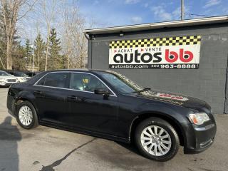 Used 2011 Chrysler 300 ( 124 000 KM - TRÈS PROPRE ) for sale in Laval, QC