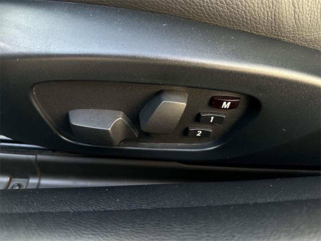 2008 BMW 3 Series 335I  - Leather Seats Photo5