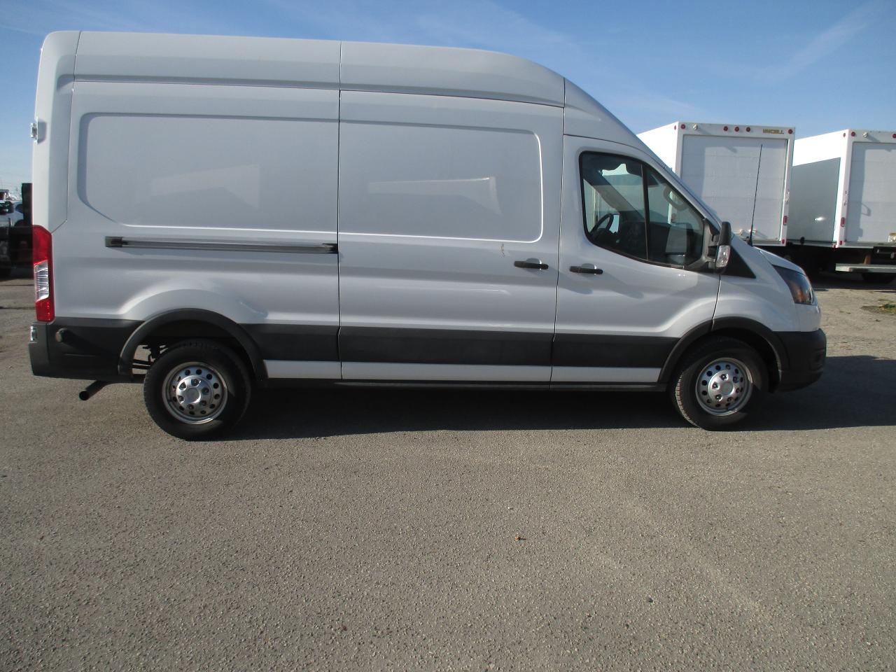 2020 Ford Transit 250 T-250 148" Hi Rf 9070 GVWR AWD AWD - Photo #4