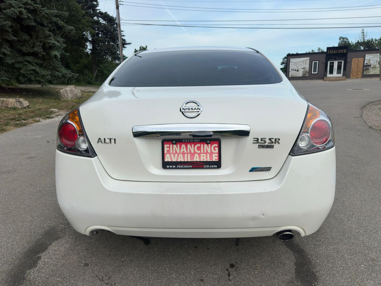 2012 Nissan Altima 4dr Sdn V6 CVT 3.5 SR Photo