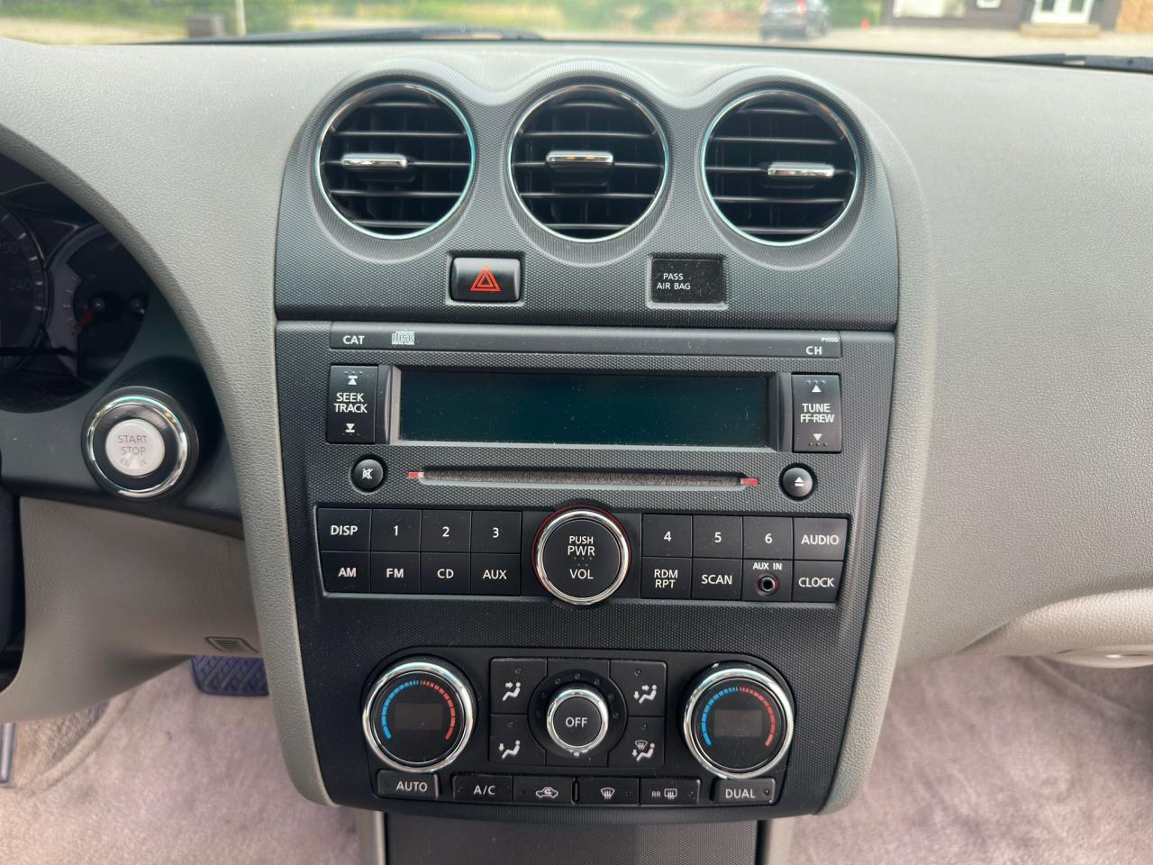 2012 Nissan Altima 4dr Sdn V6 CVT 3.5 SR - Photo #21