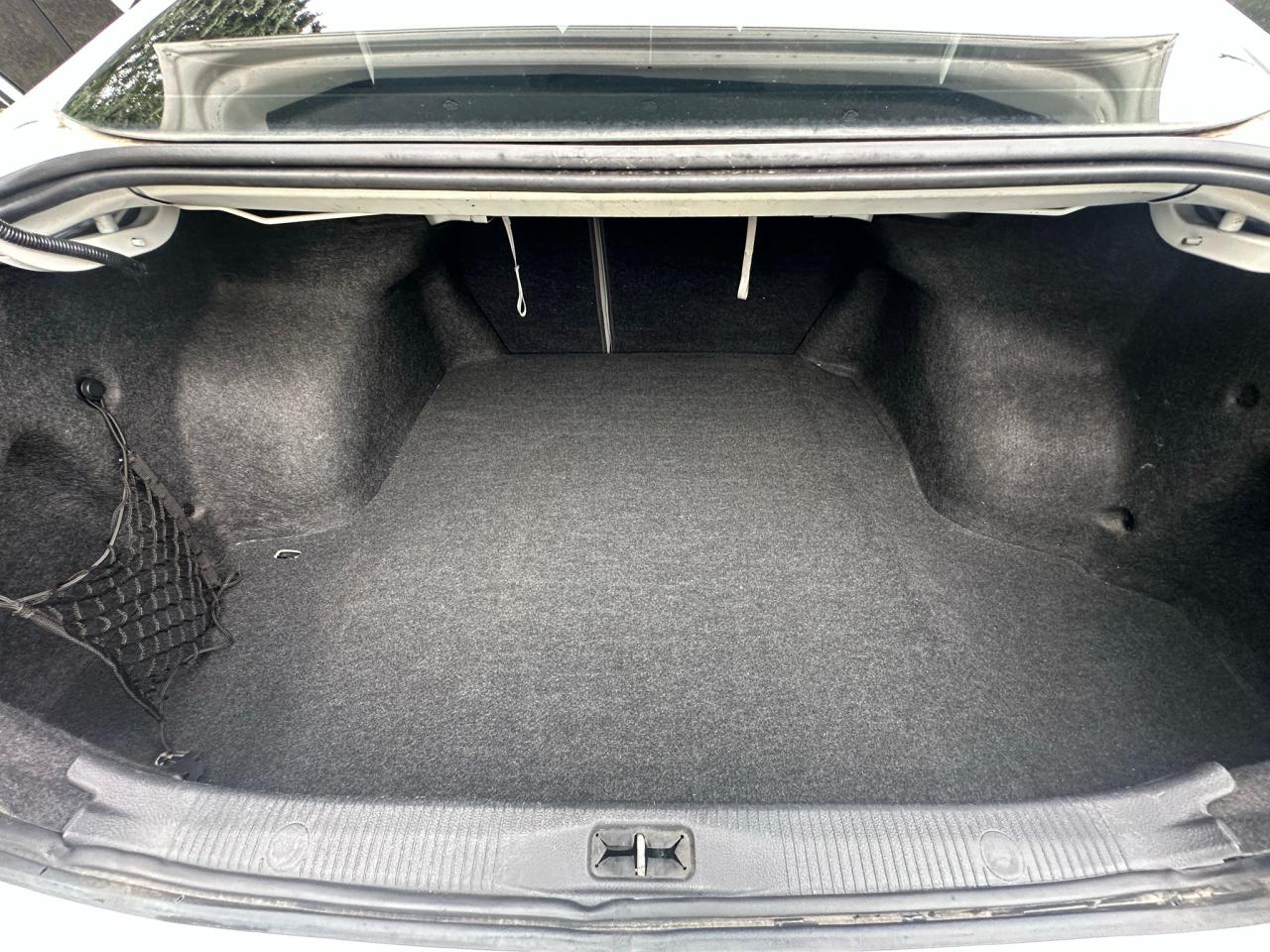 2012 Nissan Altima 4dr Sdn V6 CVT 3.5 SR - Photo #15