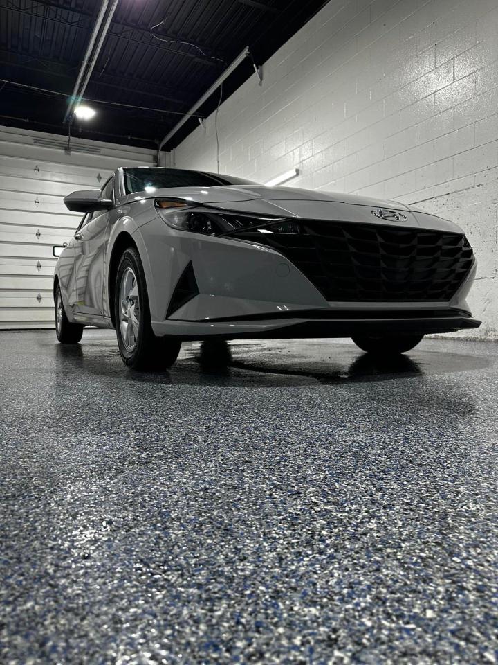 2023 Hyundai Elantra Essential - Photo #2