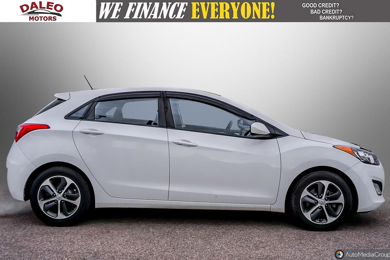 2017 Hyundai Elantra GT HATCHBACK / PANO SUNROOF / H. SEATS / LOW KMS Photo31