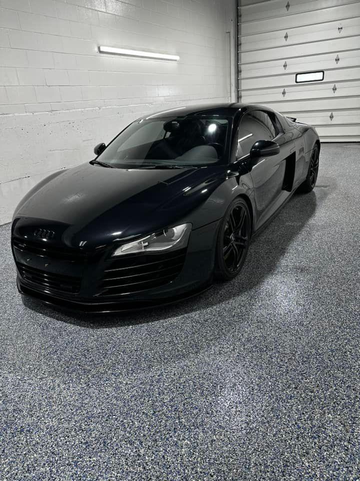 2009 Audi R8 2dr Cpe Man quattro