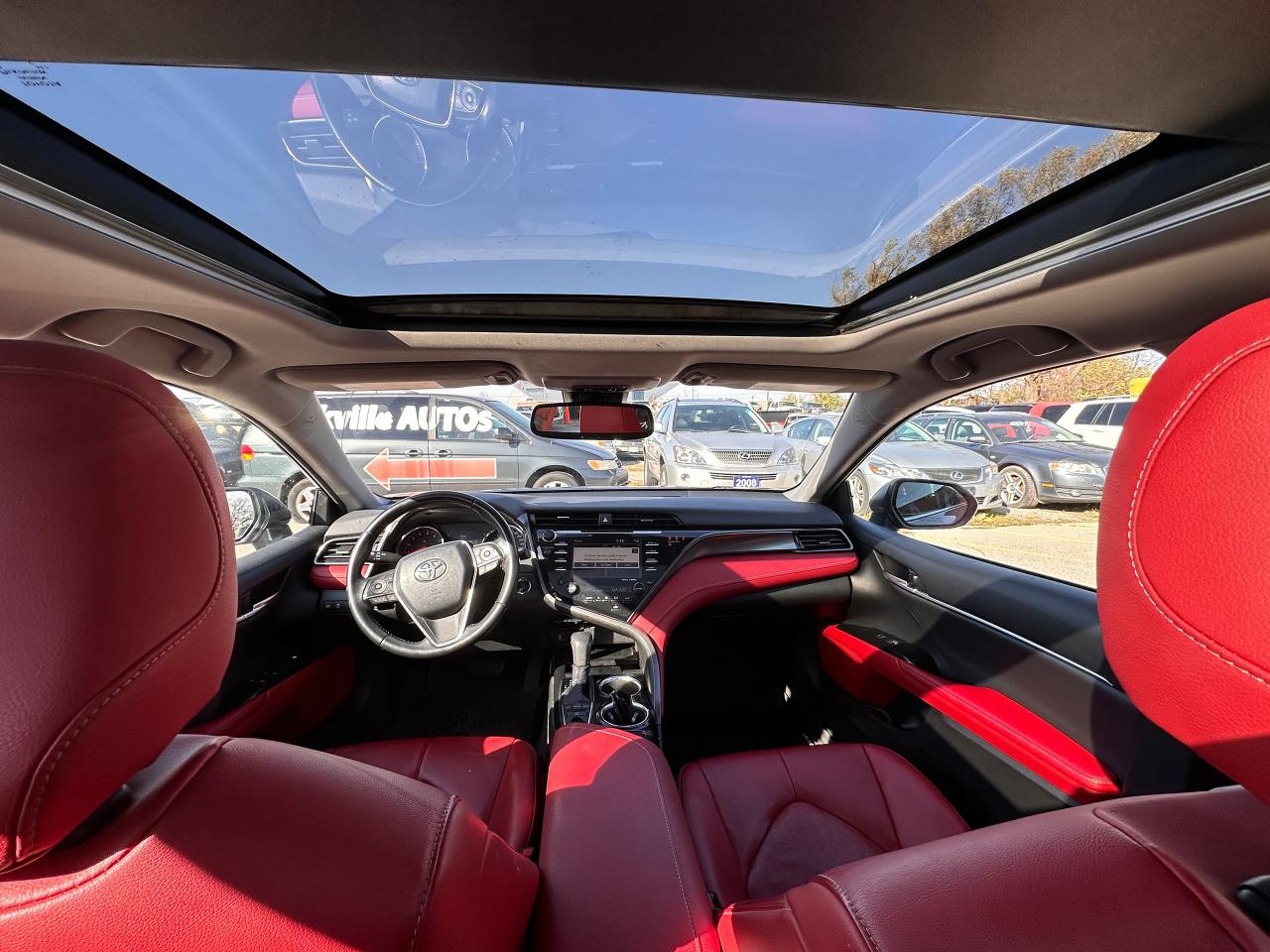 2019 Toyota Camry XSE Auto - Photo #17