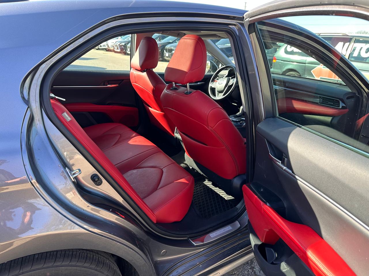 2019 Toyota Camry XSE Auto - Photo #11