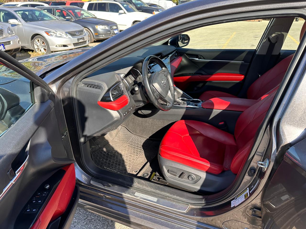 2019 Toyota Camry XSE Auto - Photo #14