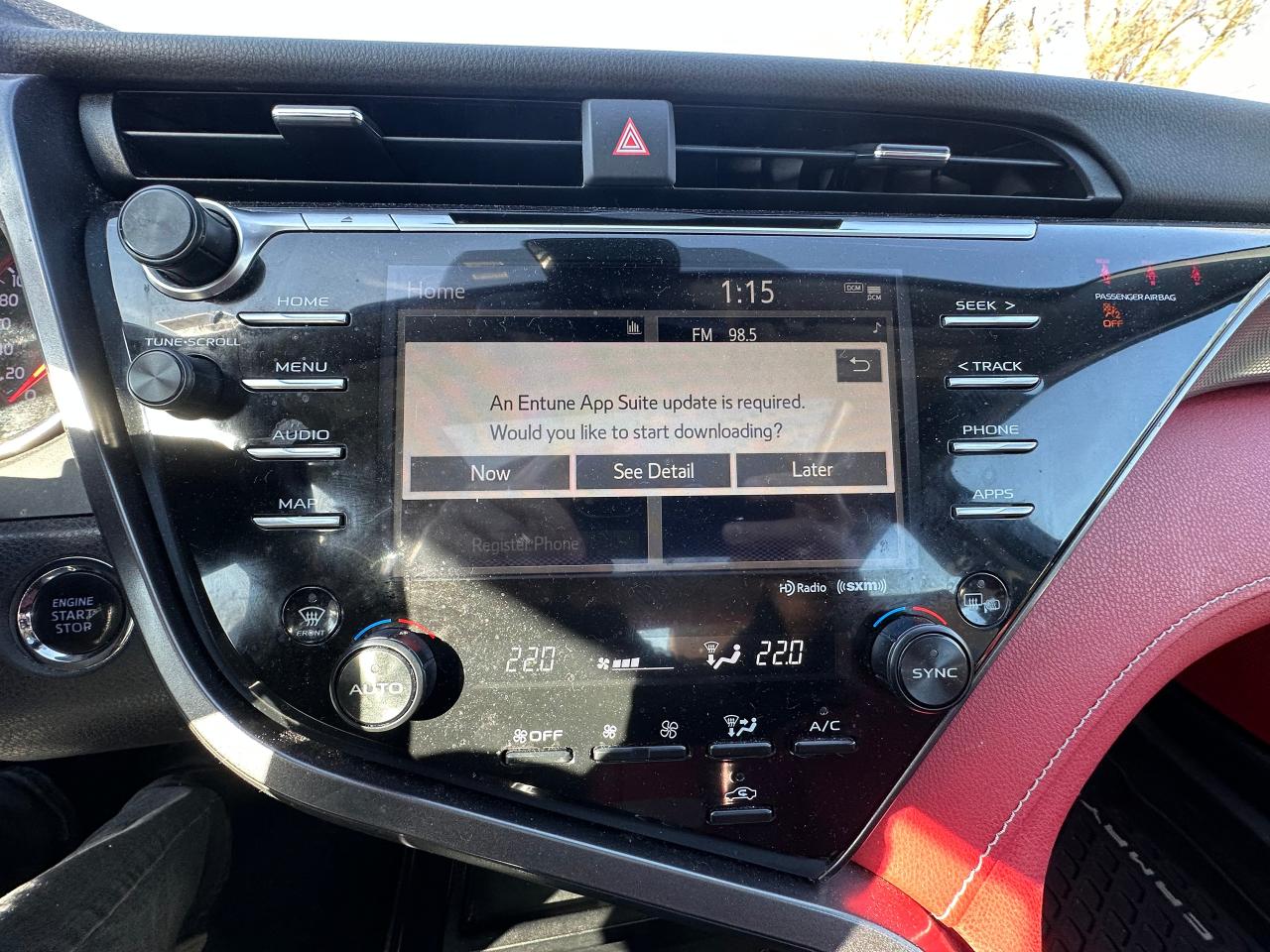 2019 Toyota Camry XSE Auto - Photo #21