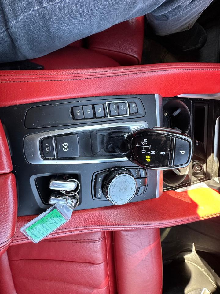 2016 BMW X6 Certified, White on Red Leather, xDrive35i - Photo #29