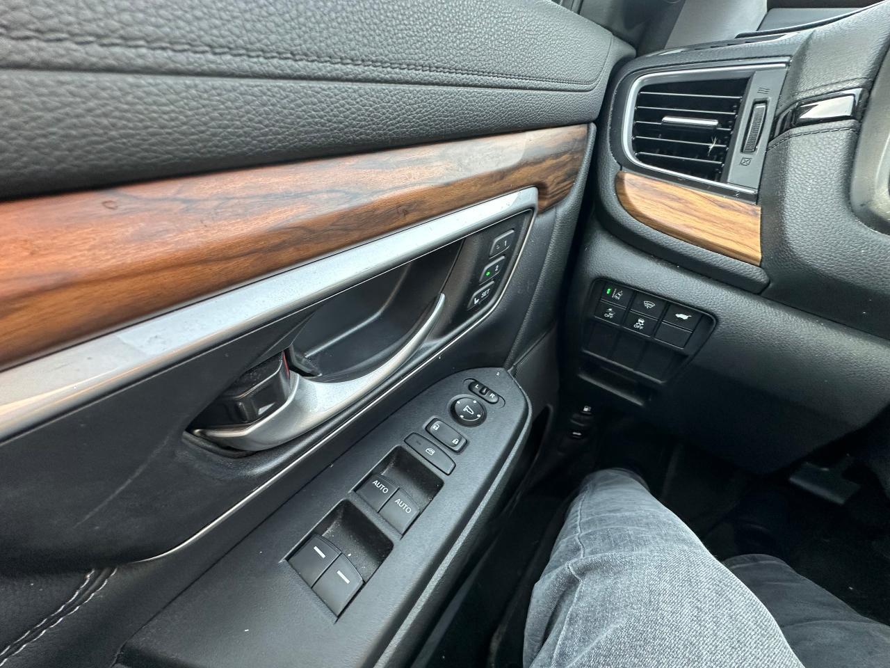 2017 Honda CR-V AWD 5DR EX-L Photo