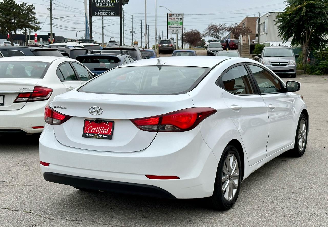 2015 Hyundai Elantra  - Photo #3