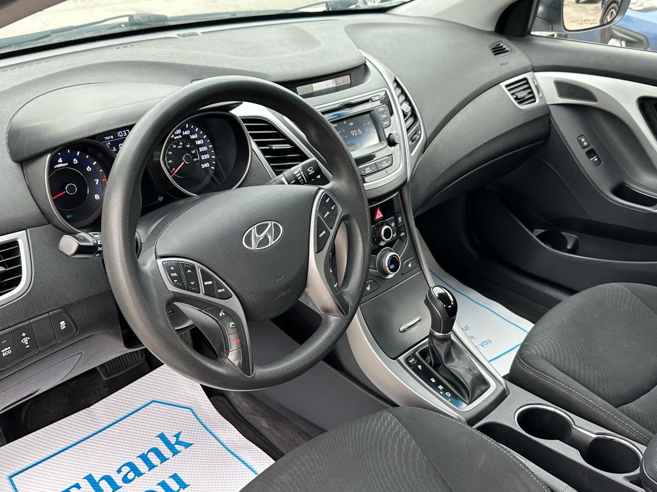 2015 Hyundai Elantra  - Photo #6