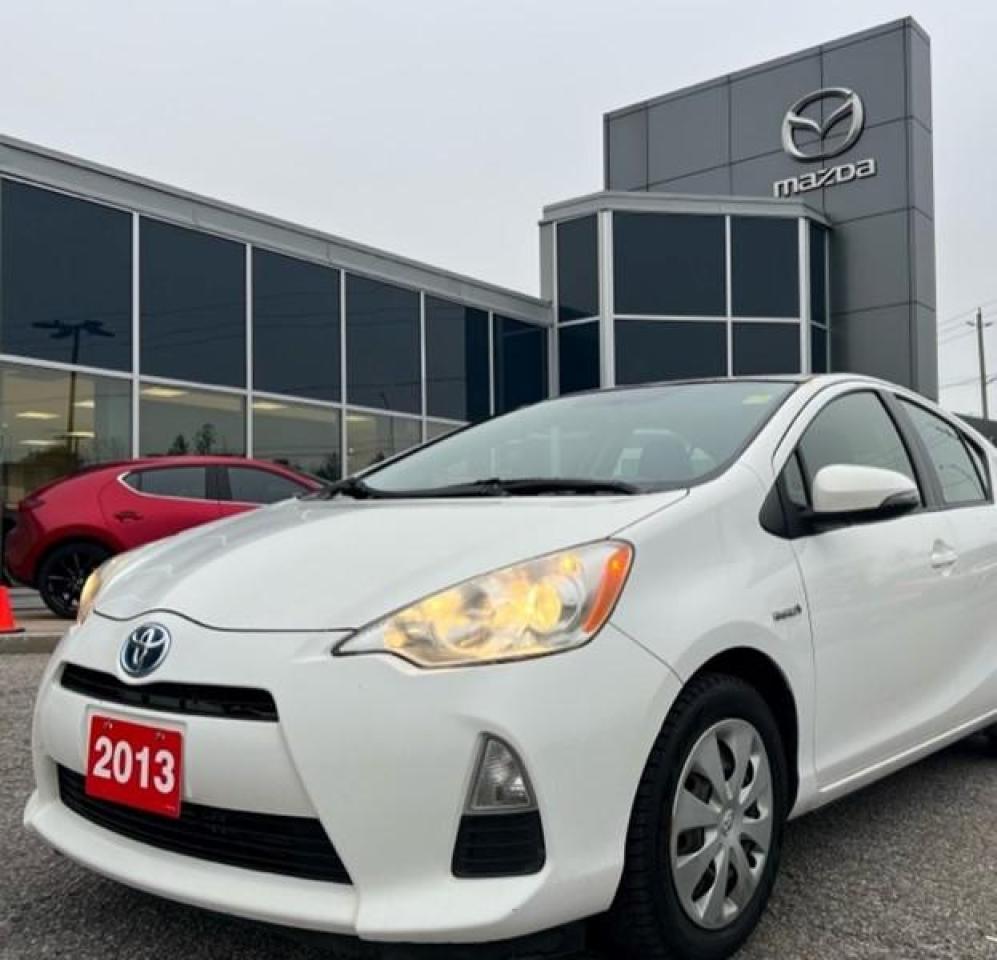 Used 2013 Toyota Prius c 5DR HB for sale in Ottawa, ON