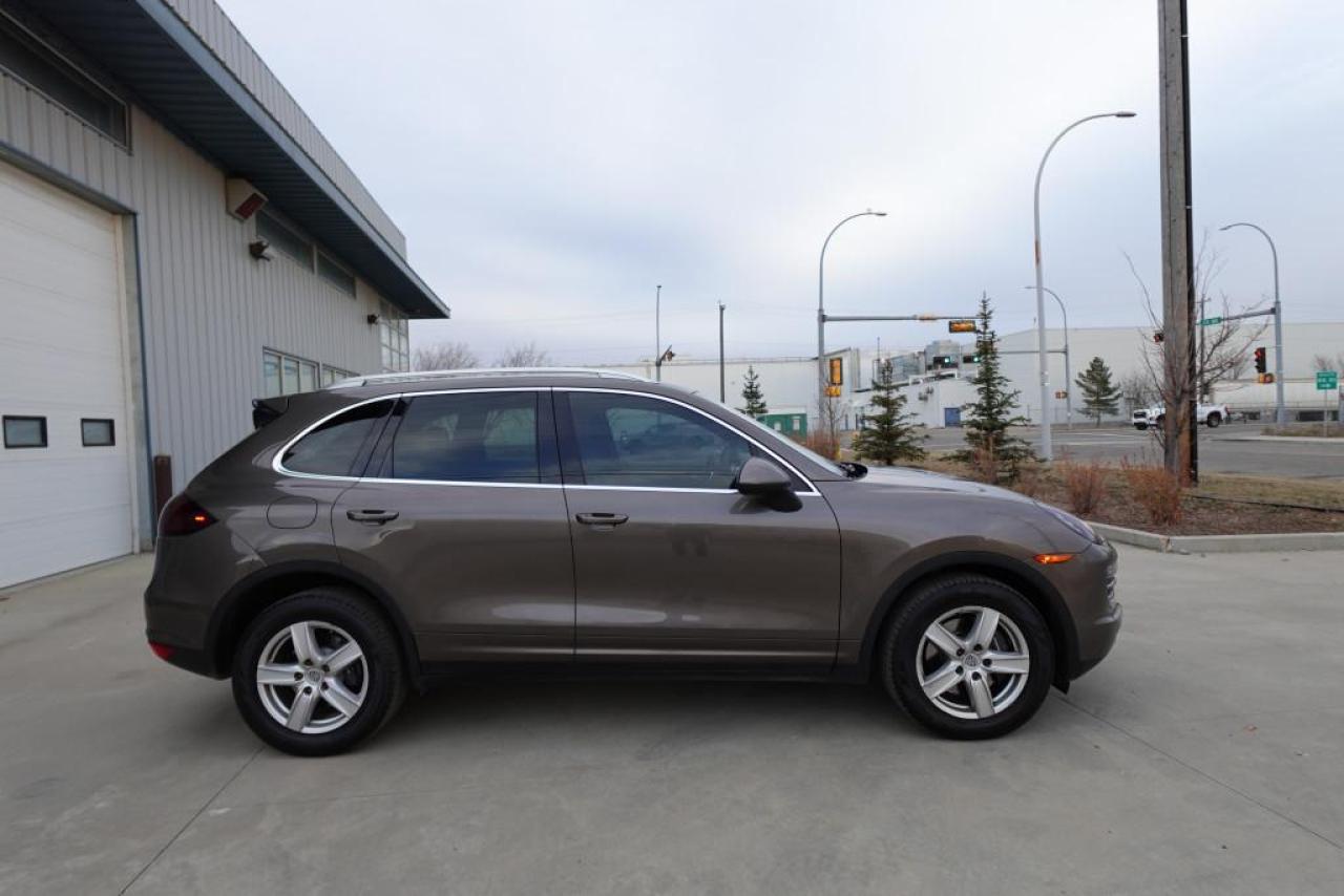 2011 Porsche Cayenne AWD 4dr Photo4