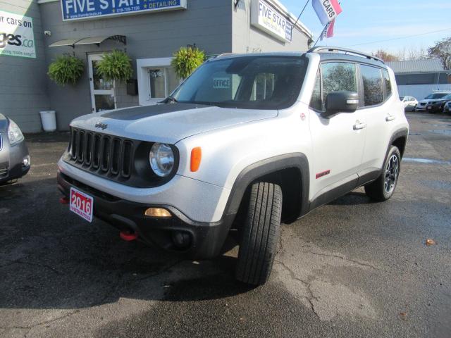 2016 Jeep Renegade 4WD 4dr Trailhawk