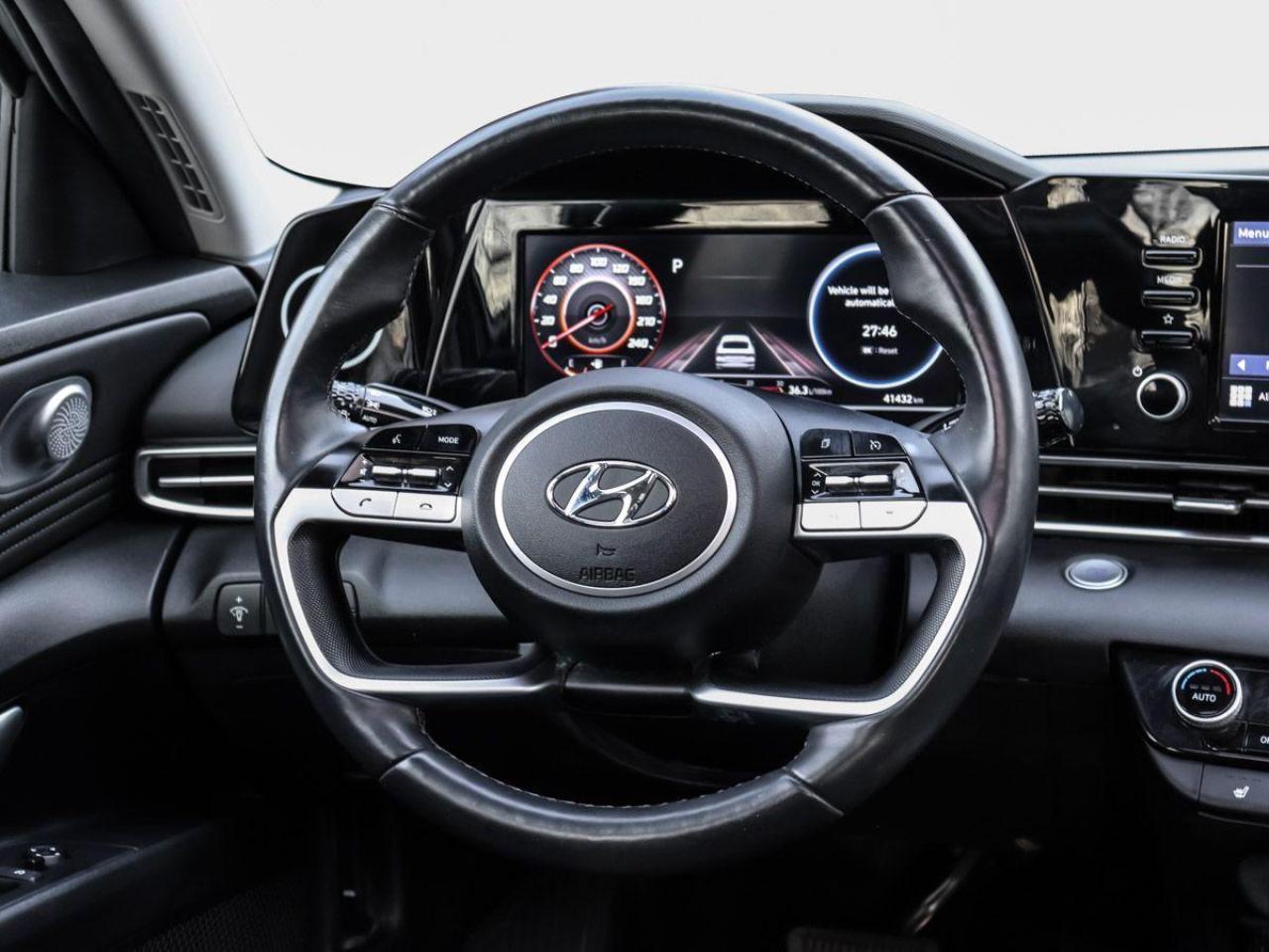 2022 Hyundai Elantra HybridUltimateNavigationRemoteStarterHeatedSeats Photo