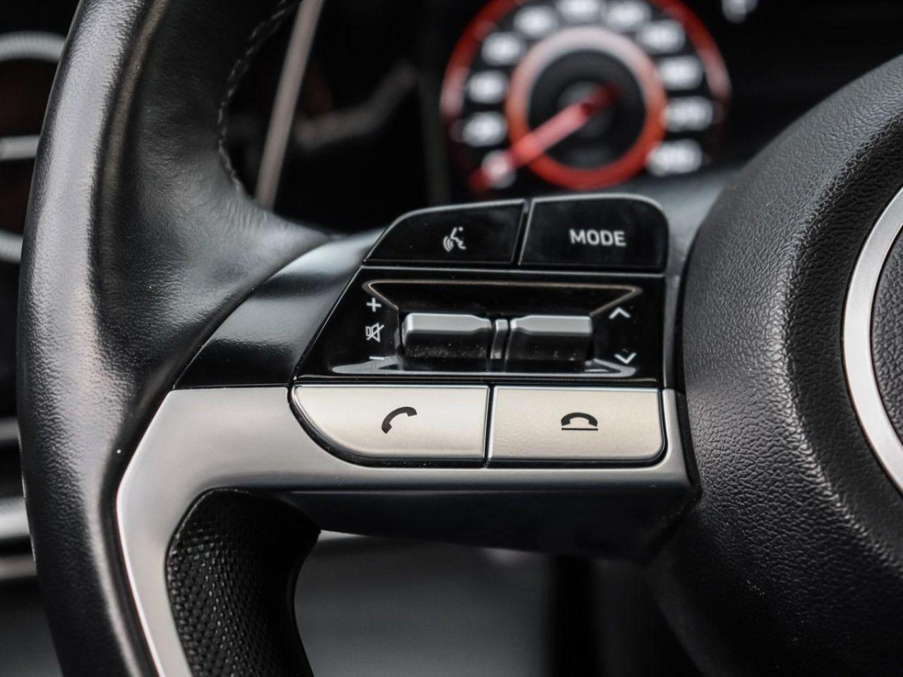 2022 Hyundai Elantra HybridUltimateNavigationRemoteStarterHeatedSeats Photo