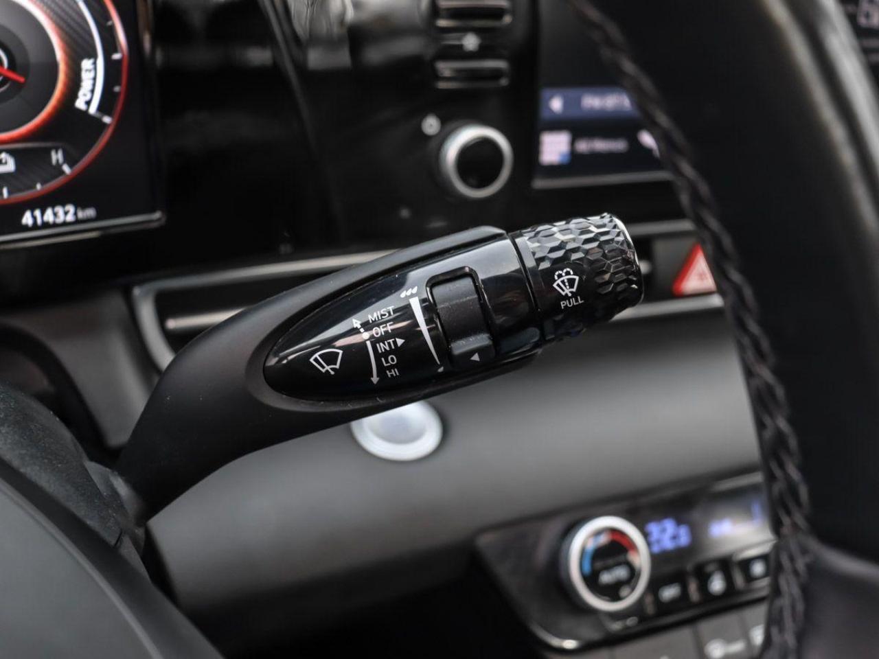 2022 Hyundai Elantra HybridUltimateNavigationRemoteStarterHeatedSeats Photo