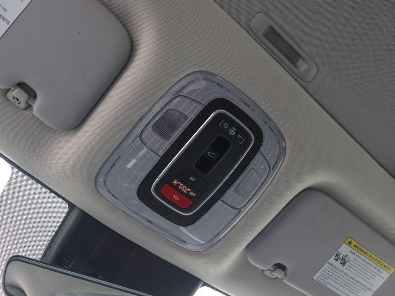 2022 Hyundai Elantra HybridUltimateNavigationRemoteStarterHeatedSeats Photo