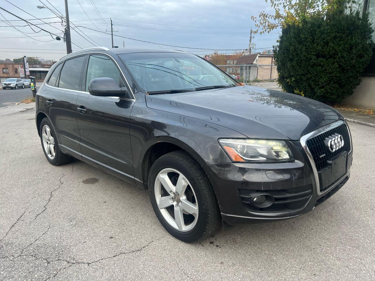 2010 Audi Q5 3.2L Premium - Photo #1